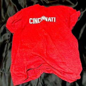 Cincinnati red XL